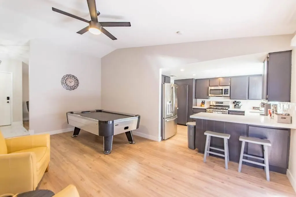 Stunning Renovated Home, Pool And Heated Spa Las Vegas 0*,